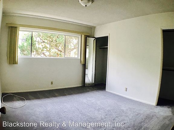 5th image of 816 N Edinburgh Ave