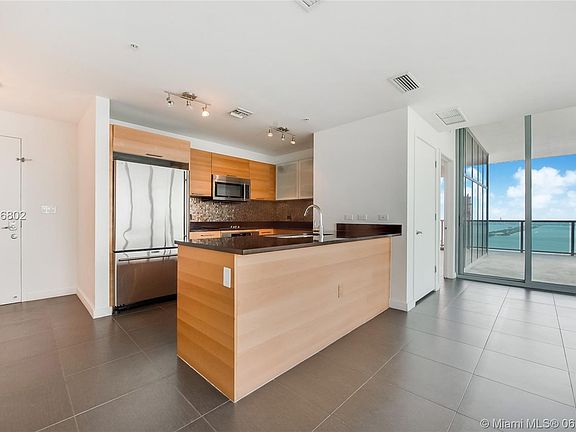 3rd image of 3301 NE 1st Ave APT 3015