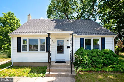 214 David Pl Photo 1