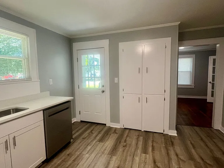1274 Saint Marks Church Rd — Photo 2