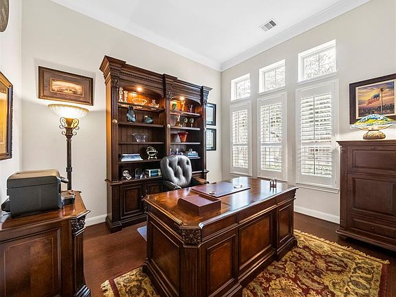 5th image of 9210 Turtle Pond Ln