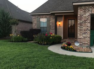 406 Copper Ridge Dr, Youngsville, LA 70592