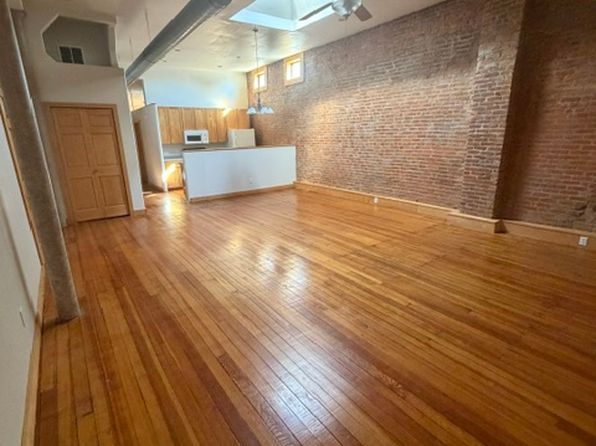 120 S Main St APT 205