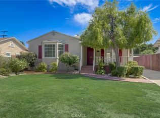 22024 De La Guerra St, Woodland Hills, CA 91364