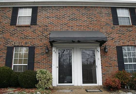 Front view - unit on the left