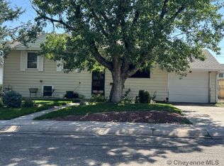 261 Dillon Ave, Cheyenne, WY 82007