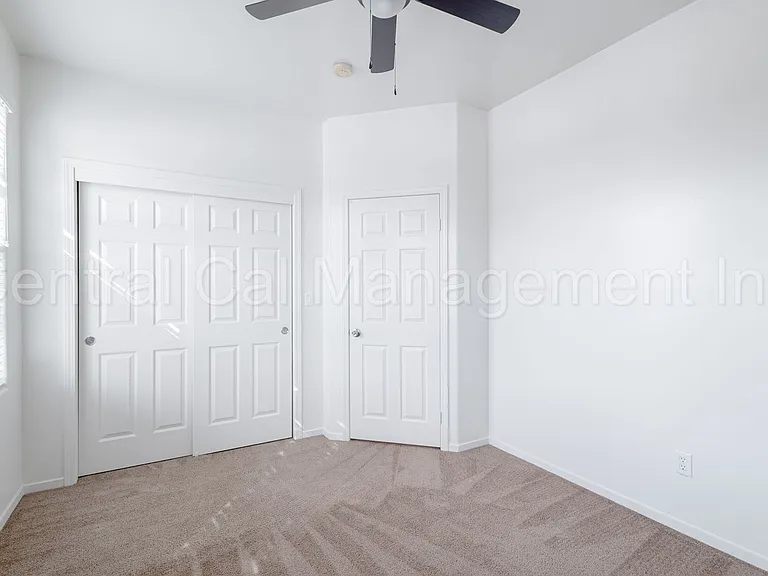 11900 Nebula Ct — Photo 13