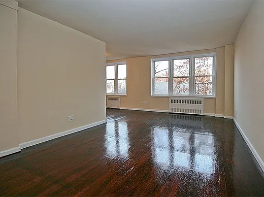 Rented by SW Queens Mezzanine | media 5
