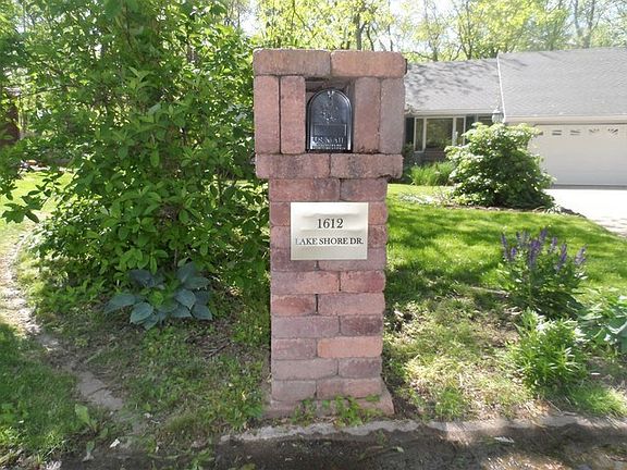 4th image of 1612 Lake Shore Dr