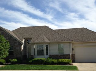 26276 Rosebriar Dr, Chesterfield, MI