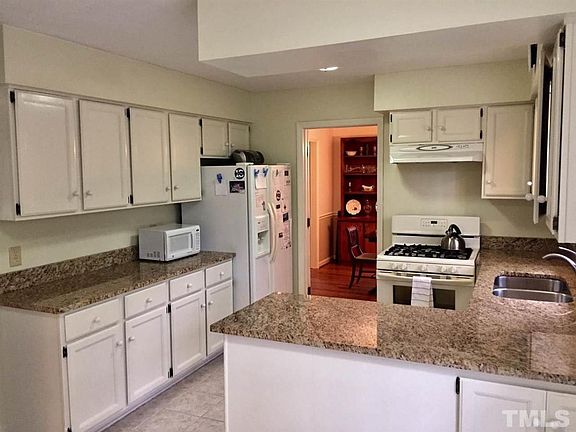 2nd image of 2510 Millwood Ct