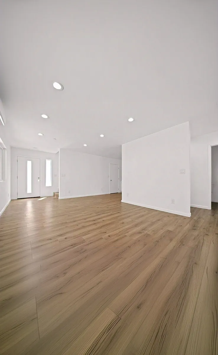 Building Photo - 647 W 92nd St