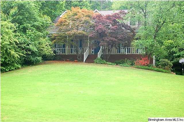 Impressive 5 BR 4.5 BA