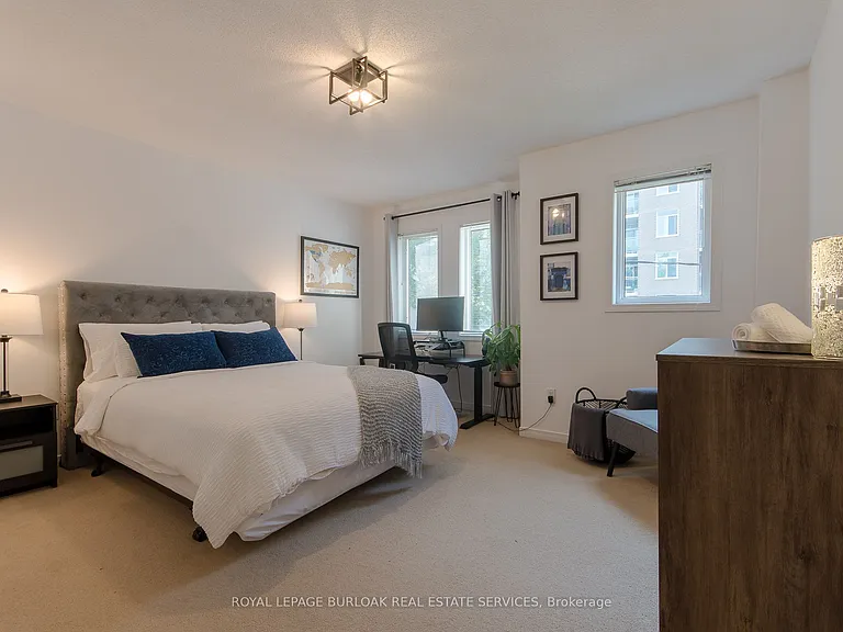 7 Trent Ave — Photo 16