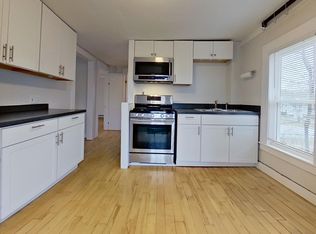 39 Park St APT B, Dover, NH 03820