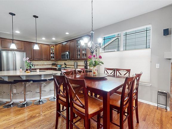 5th image of 1153 Eichhorn Dr
