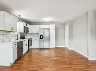 692 S Sylvan Ave, Columbus, OH