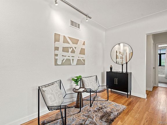5th image of 636 N Washington Street #203