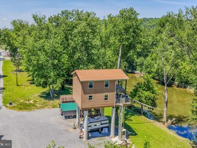 900 Joshua Ln, Berkeley Springs, WV, 25411