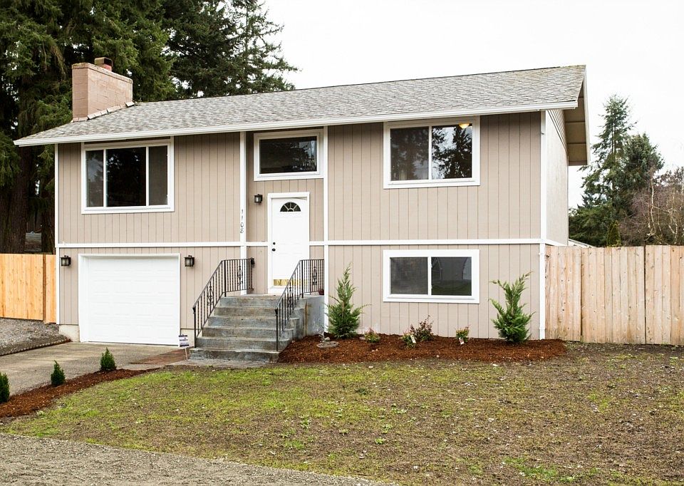 1st image of 1108 174th St E