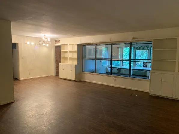 149 S McFarland St, Stillwater, OK 74074