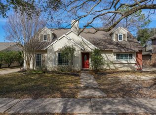 10622 Deerwood Rd, Houston, TX 77042