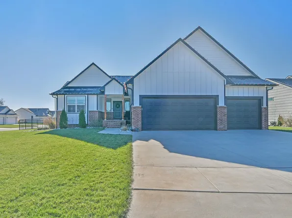 4523 N Sunny Cir, Wichita, KS 67205