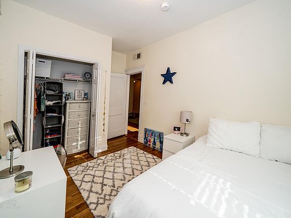 2nd image of 81.2 Gibbs St #2
