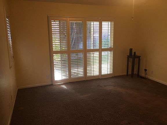 3rd image of 10125 River Falls Cir