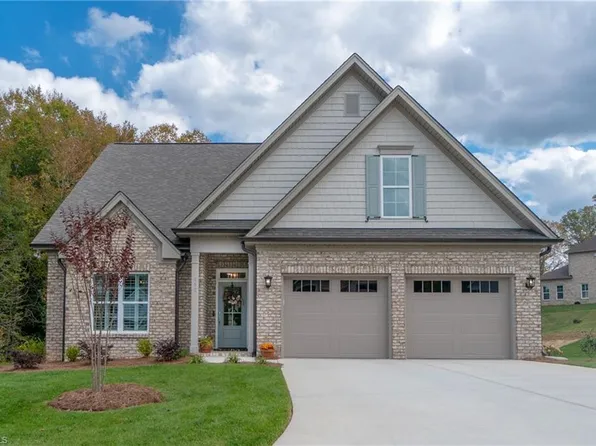 552 Petree Knoll Ct, Winston Salem, NC 27106