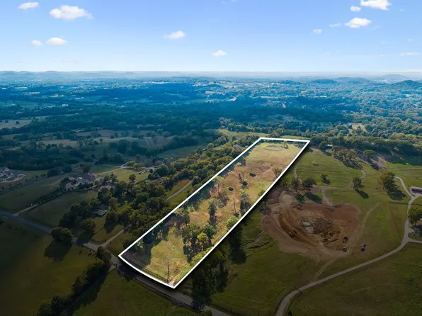 1025 Tulloss Rd, Franklin, TN 37067