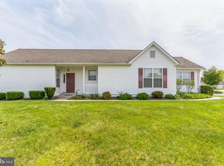 519 Fox Den Ct, Glen Mills, PA 19342