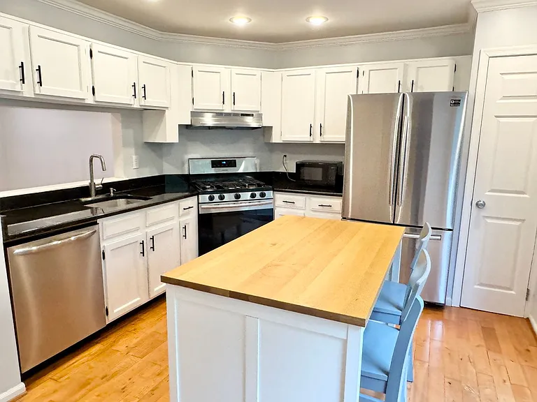 12298 Granada Way — Photo 4