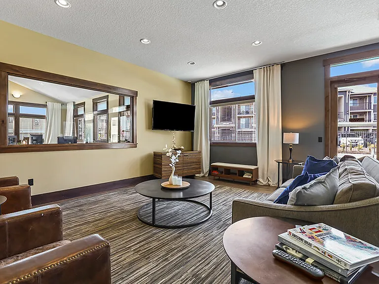 Cedar Falls Apartments — Photo 18