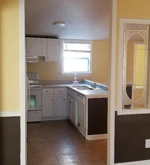 163 Brentwood Ln — Photo 8