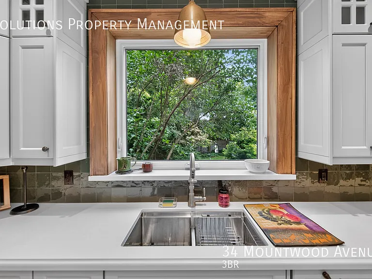 34 Mountwood Ave — Photo 3