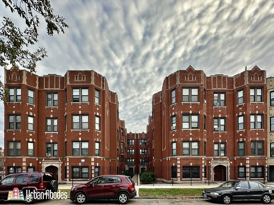 1st image of 3627 W Dickens Ave #3AC