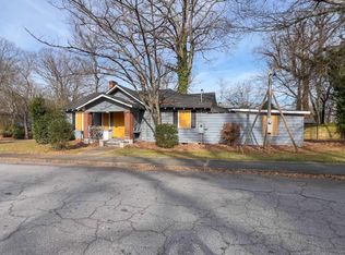 2204 Newnan St, East Pt, GA