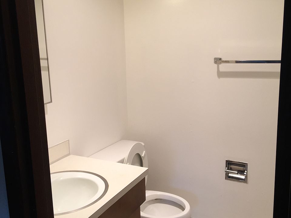1st image of 12225 SE 60th St #45