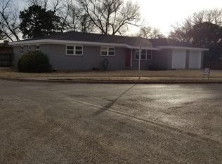702 6th Pl, Idalou, TX 79329