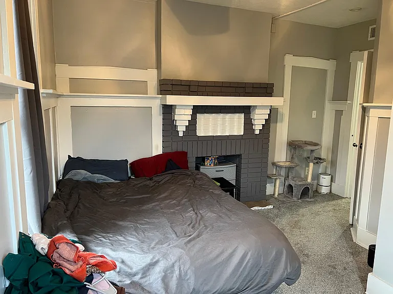 319 N Beatty St #5 — Photo 16
