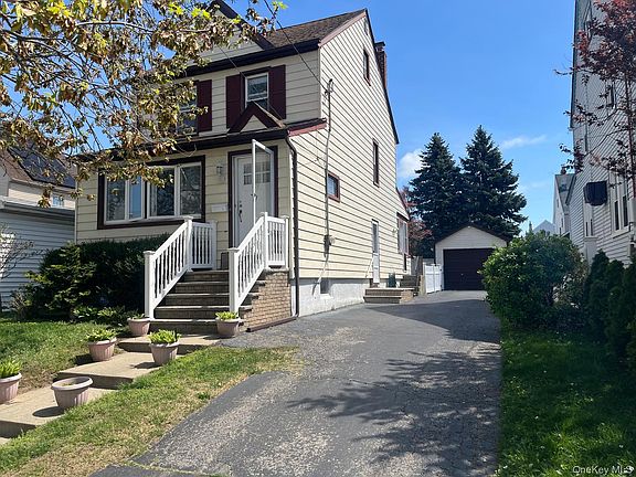2nd image of 89 Carstairs Road
