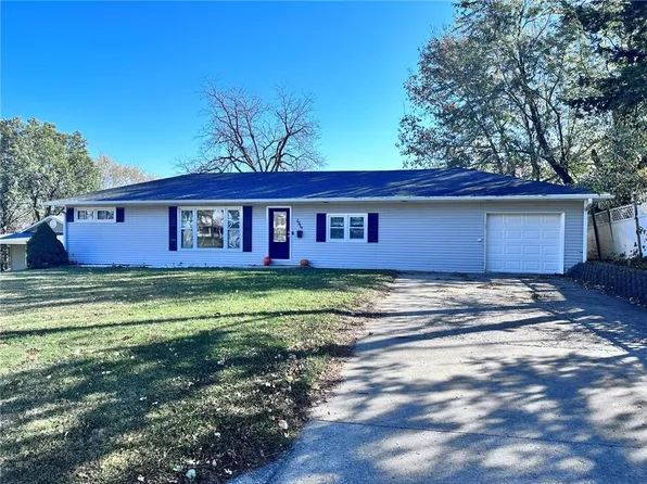 1217N N Mulberry St, Maryville, MO 64468