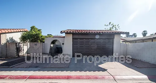 1021 W Mission Ln Photo 1