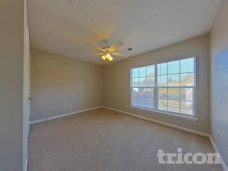 1812 Southwind Dr — Photo 11