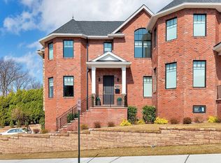 419 Stillwell Ave #A, Fort Lee, NJ 07024