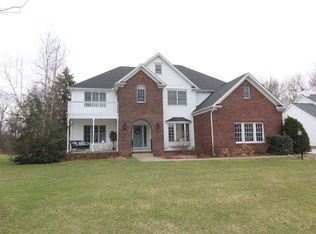 2722 Duquesne Dr, Stow, OH 44224