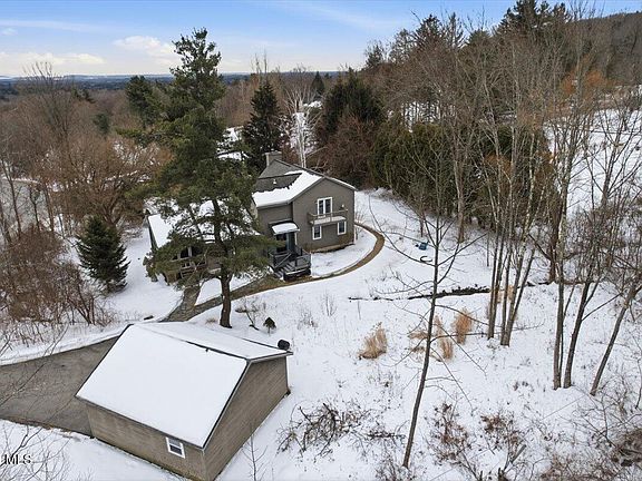 3rd image of 174 Parkhurst Road