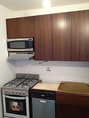 Rented by Rapid Realty Brooklyn Heights | media 31