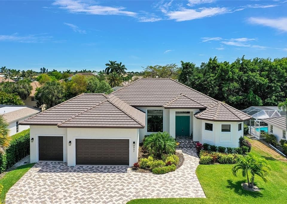1st image of 927 S Flamingo Cir